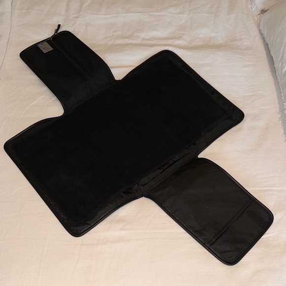 Tiba + Marl Etta Gold Changing Clutch - Picture 9 of 13